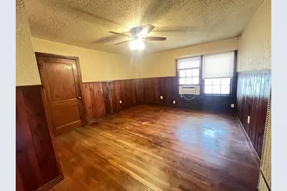 351 Fagg Drive, Lewisville, TX 75057 - Photo 4