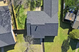 1817 Vine Dr, Garland, TX 75040 - Photo 28