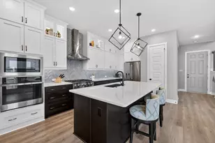 1414 Roundup Wy, Argyle, TX 76226 - Photo 2