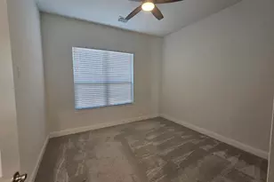 5857 Tory Dr, Grand Prairie, TX 75052 - Photo 18