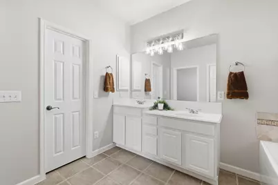 1635 Nightingale Lane, Corinth, TX 76210 - Photo 32