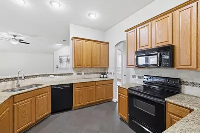 1635 Nightingale Lane, Corinth, TX 76210 - Photo 20