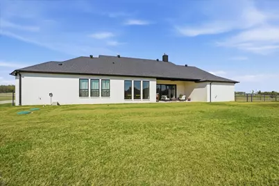 561 Royal Santana, Weatherford, TX 76087 - Photo 28