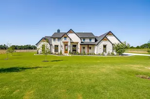 561 Royal Santana, Weatherford, TX 76087 - Photo 1