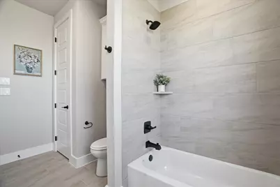 561 Royal Santana, Weatherford, TX 76087 - Photo 18