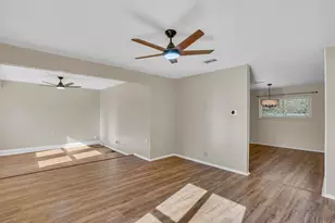 412 Fleming Dr, Hurst, TX 76053 - Photo 10