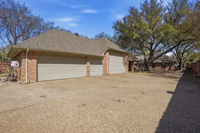 1005 Hemphill Drive, Cleburne, TX 76033 - Photo 38