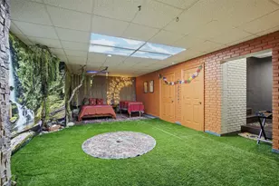 1005 Hemphill Dr, Cleburne, TX 76033 - Photo 22