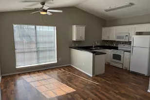 5905 Lake Hubbard Pkwy, Garland, TX 75043 - Photo 1