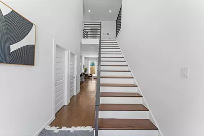 1526 Life Avenue, Dallas, TX 75212 - Photo 2