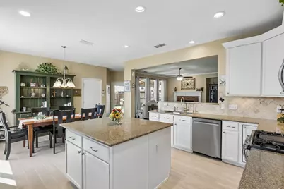 8410 Lexington Court, Rowlett, TX 75089 - Photo 14