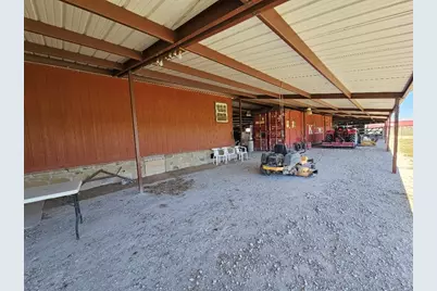 4109 Bramblett Road, Cleburne, TX 76031 - Photo 8