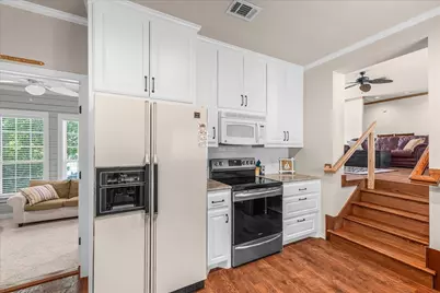 1128 W Lake Drive, Weatherford, TX 76087 - Photo 12