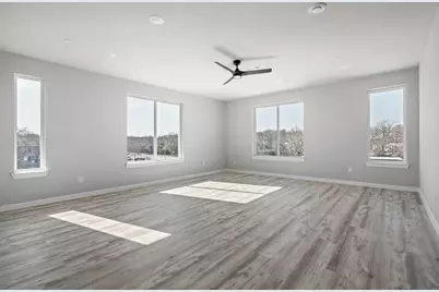 948 S Corinth Street #6, Dallas, TX 75215 - Photo 8