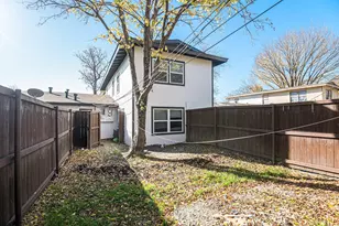 406 Dawson Cir, Grand Prairie, TX 75051 - Photo 40