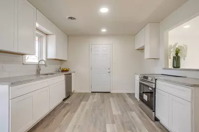 5312 Waits Avenue, Fort Worth, TX 76133 - Photo 2