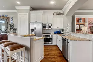 4021 Winsor Dr, Farmers Branch, TX 75244 - Photo 10