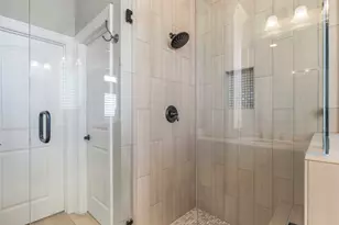 4021 Winsor Dr, Farmers Branch, TX 75244 - Photo 8