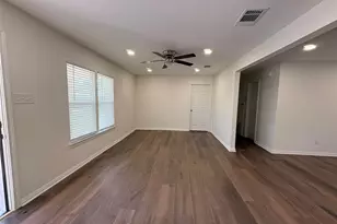 2401 S 26th St, Waco, TX 76706 - Photo 6