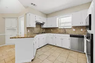 3233 David Dr, Hurst, TX 76054 - Photo 12