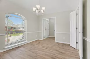 3233 David Dr, Hurst, TX 76054 - Photo 10
