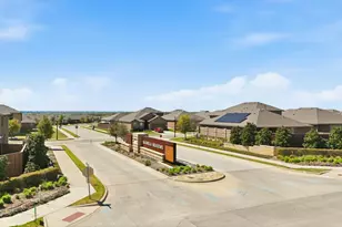 2502 Sunburst Dr, Glenn Heights, TX 75154 - Photo 24