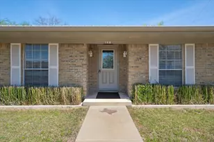 148 Granada Square, Canton, TX 75103 - Photo 4