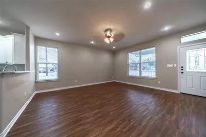 1030 W Gandy Street, Denison, TX 75020 - Photo 2