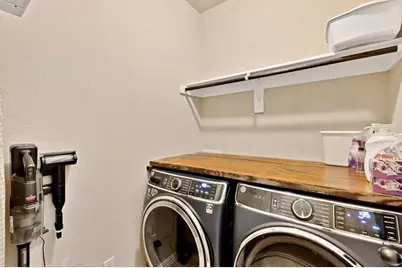 905 Cloudlock Drive, Saginaw, TX 76179 - Photo 22