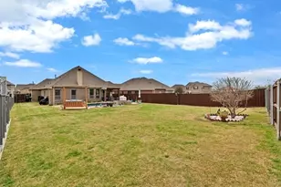 905 Cloudlock Dr, Saginaw, TX 76179 - Photo 24