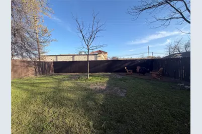 711 W Knox Street, Ennis, TX 75119 - Photo 30