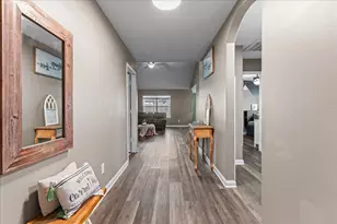 6113 Chalk Hollow Dr, Fort Worth, TX 76179 - Photo 4