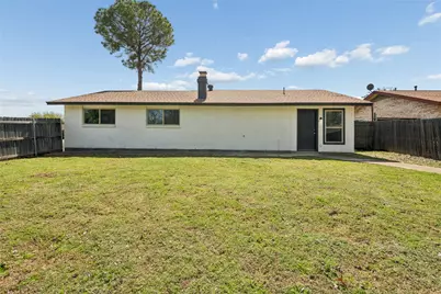 701 Salsbury Circle, Arlington, TX 76014 - Photo 30