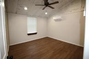 213 N Waldrip St, Grand Saline, TX 75140 - Photo 10