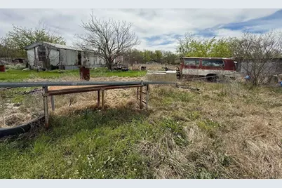 9380 Private Road 3844, Quinlan, TX 75474 - Photo 6