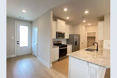 1212 Ginsburg Lane, Princeton, TX 75407 - Photo 2