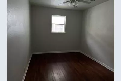 925 W Morton Street, Denison, TX 75020 - Photo 6