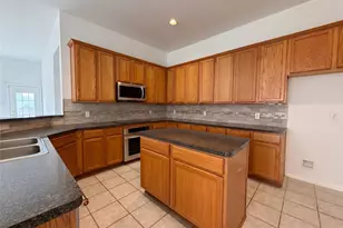 7617 Nightfall Dr, Denton, TX 76210 - Photo 2