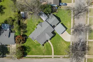 1320 Hillside St, Waco, TX 76710 - Photo 30