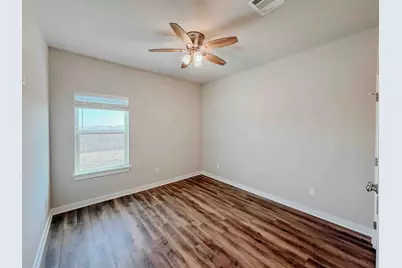 3833 Skylane Avenue, Corsicana, TX 75110 - Photo 20