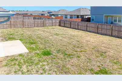 3833 Skylane Avenue, Corsicana, TX 75110 - Photo 6