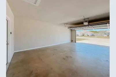 3833 Skylane Avenue, Corsicana, TX 75110 - Photo 8