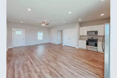 3833 Skylane Avenue, Corsicana, TX 75110 - Photo 10