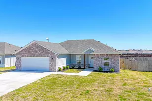 3833 Skylane Ave, Corsicana, TX 75110 - Photo 2