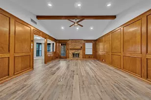 2241 Mountainview Dr, Hurst, TX 76054 - Photo 8