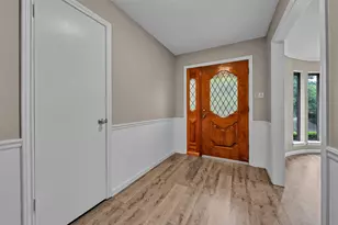 2241 Mountainview Dr, Hurst, TX 76054 - Photo 6