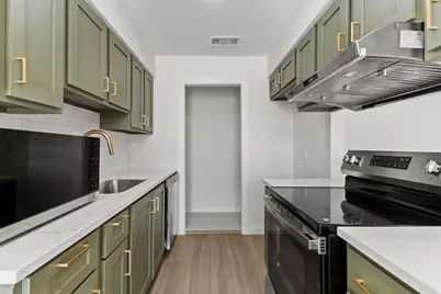 908 Isbell Road #D, Fort Worth, TX 76114 - Photo 6