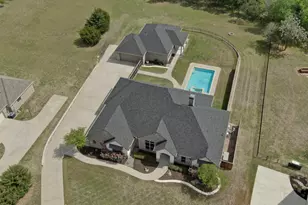 136 Sullivan Way, Waxahachie, TX 75167 - Photo 1