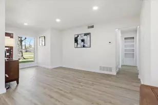 4218 Cornell Dr, Garland, TX 75042 - Photo 12