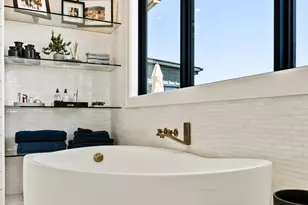 2036 High Mdw Ct, Bartonville, TX 76226 - Photo 18